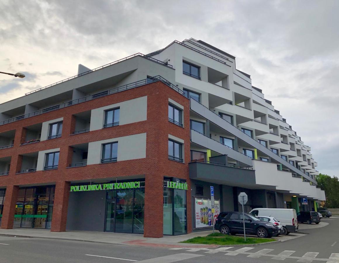 Апартаменты Entrez Radnica Кошице Экстерьер фото